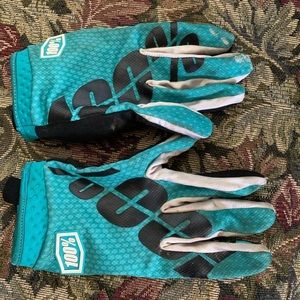 100% Motocross gloves